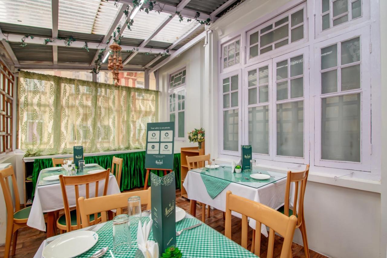 Muscatel Spring Burn - 100 Mts From Mall Road Дарджилинг Екстериор снимка